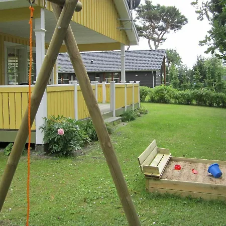 Holiday Xxiv Tatil Evi Hals